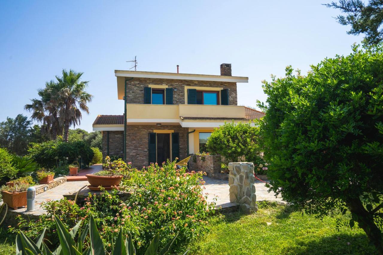 Villa Patrizia Stintino Exteriör bild